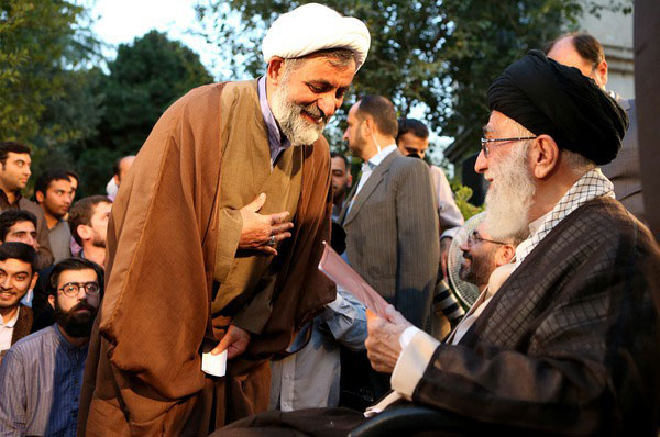 (تصاویر) محفل شعر خوانی در حضور رهبر انقلاب (تصاویر) محفل شعر خوانی در حضور رهبر انقلاب