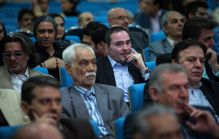(تصاویر) افطاری هنرمندان با روحانی (تصاویر) افطاری هنرمندان با روحانی