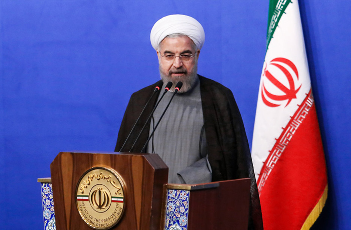 (تصاویر) افطاری هنرمندان با روحانی (تصاویر) افطاری هنرمندان با روحانی