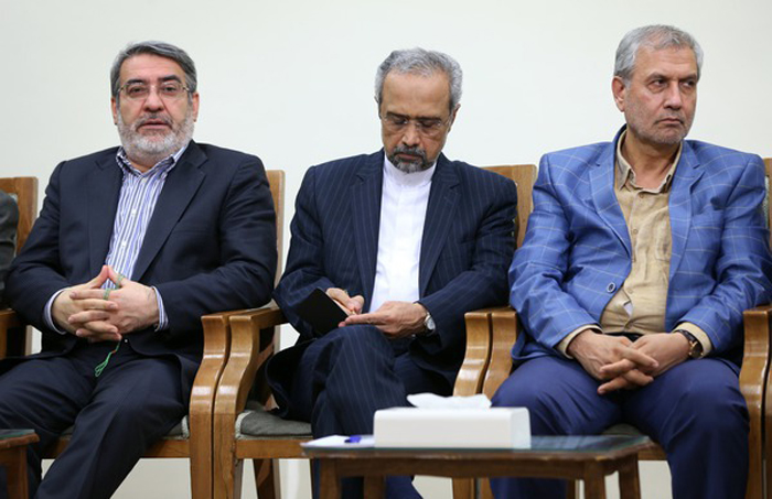 (تصاویر) دیدار هیات دولت و رهبرانقلاب (تصاویر) دیدار هیات دولت و رهبرانقلاب