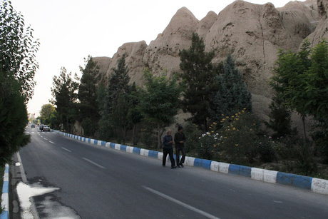 بنای خشتی ناشناخته تهران زیر خروارها خاک بنای خشتی ناشناخته تهران زیر خروارها خاک