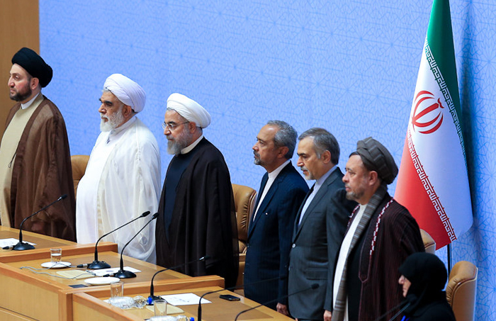 (تصاویر) روحانی در مجمع جهانی اهلبیت(ع) (تصاویر) روحانی در مجمع جهانی اهلبیت(ع)