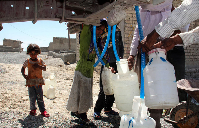 (تصاویر) بی آبی در روستای «فتح الله» (تصاویر) بی آبی در روستای «فتح الله»