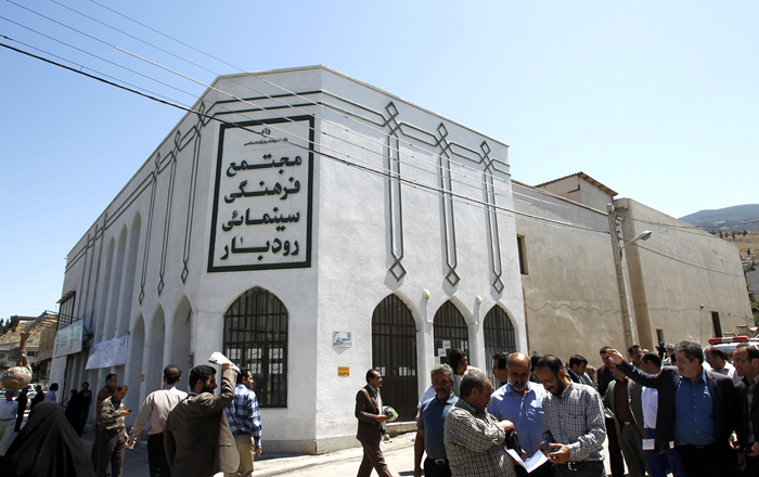 (تصاویر) مهتابکرامتی در افتتاح سینمای رودبار (تصاویر) مهتابکرامتی در افتتاح سینمای رودبار