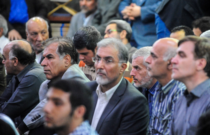 (تصاویر) مقامات در ختم پدر شهید جهانآرا (تصاویر) مقامات در ختم پدر شهید جهانآرا