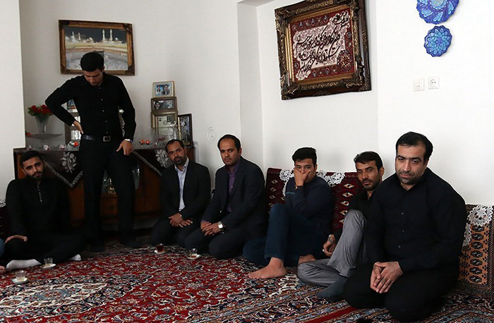 (تصاویر) در خانه یکی از جانباختگان فاجعه منا (تصاویر) در خانه یکی از جانباختگان فاجعه منا