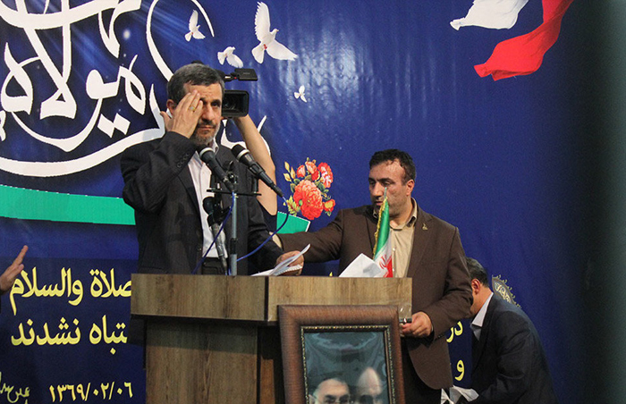 (تصاویر) سخنرانی احمدینژاد در بیرجند (تصاویر) سخنرانی احمدینژاد در بیرجند
