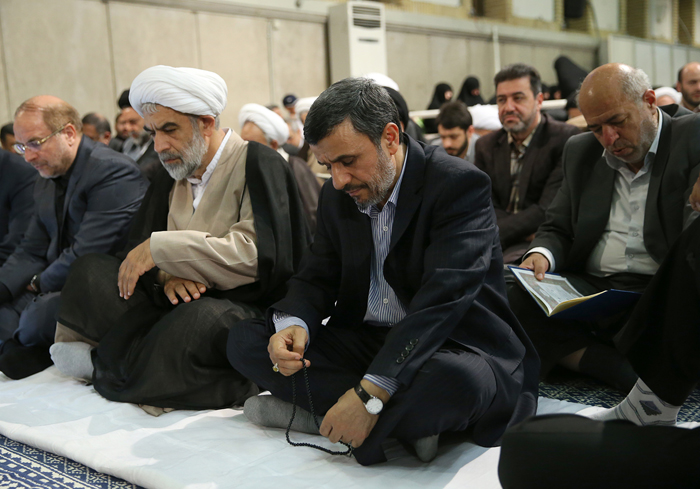 (تصاویر) یادبود جانباختگان منا در حضور رهبرانقلاب (تصاویر) یادبود جانباختگان منا در حضور رهبرانقلاب