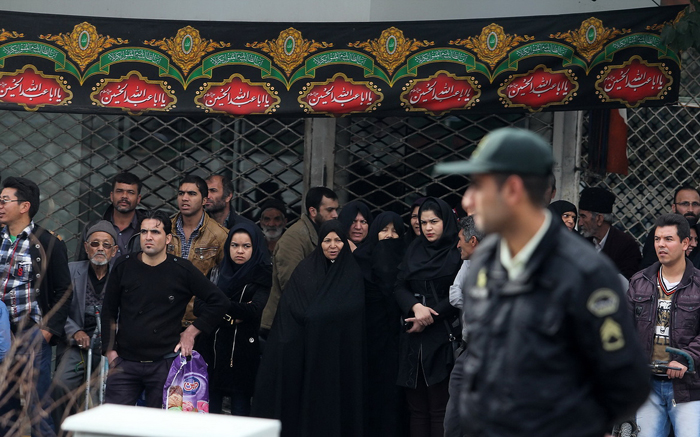 (تصاویر) بازسازی سرقت مسلحانه از طلافروشی