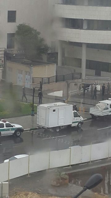 مانور خنثیسازی بمب در شهرداری مشهد مانور خنثیسازی بمب در شهرداری مشهد