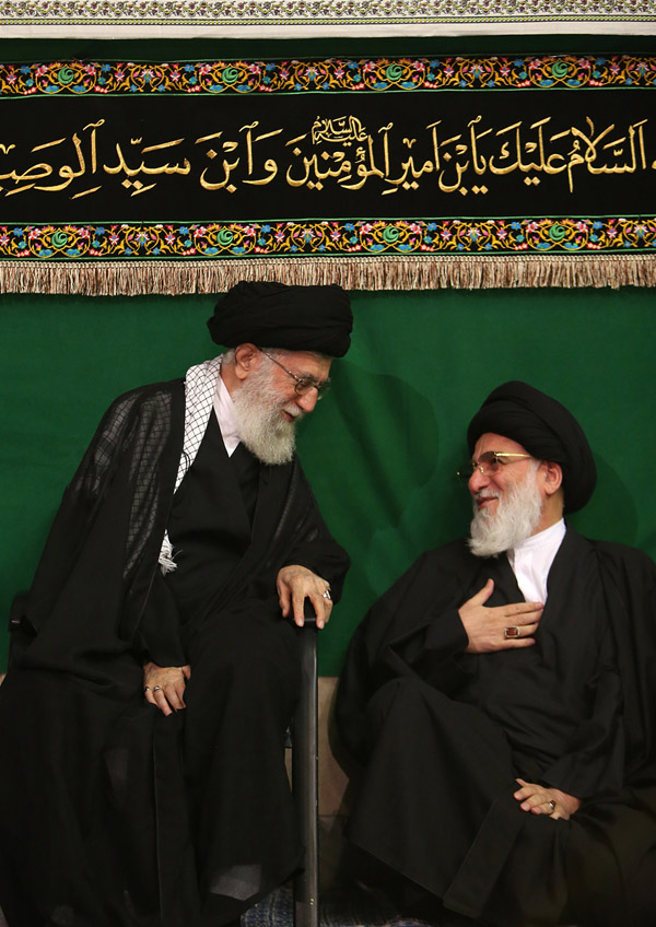 (تصاویر) شب اول عزاداری در حضور رهبرانقلاب (تصاویر) شب اول عزاداری در حضور رهبرانقلاب