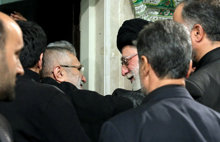 (تصاویر) شب اول عزاداری در حضور رهبرانقلاب (تصاویر) شب اول عزاداری در حضور رهبرانقلاب
