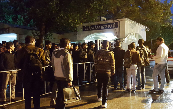 (تصاویر) سخنرانی مطهری در دانشگاه شیراز (تصاویر) سخنرانی مطهری در دانشگاه شیراز