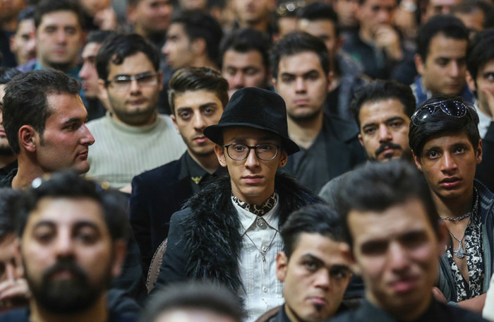 (تصاویر) اولین سالگرد مرتضی پاشایی (تصاویر) اولین سالگرد مرتضی پاشایی