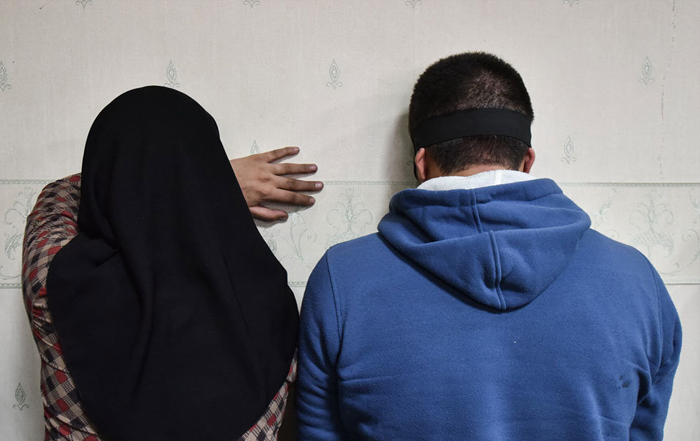 (تصاویر) دستگیری سارقان مامور نما (تصاویر) دستگیری سارقان مامور نما