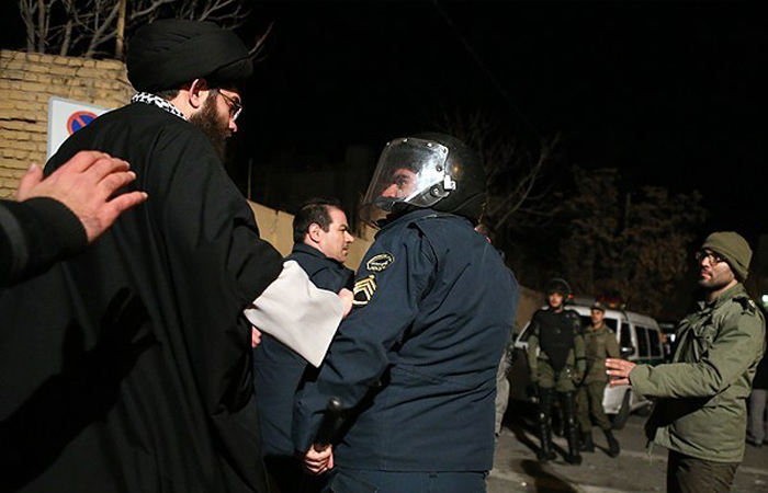 (تصاویر) به‌آتش‌کشیدن سفارت عربستان در تهران