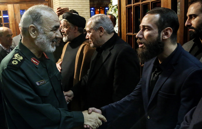 (تصاویر) مقامات در ختم برادر سرلشگر صفوی (تصاویر) مقامات در ختم برادر سرلشگر صفوی