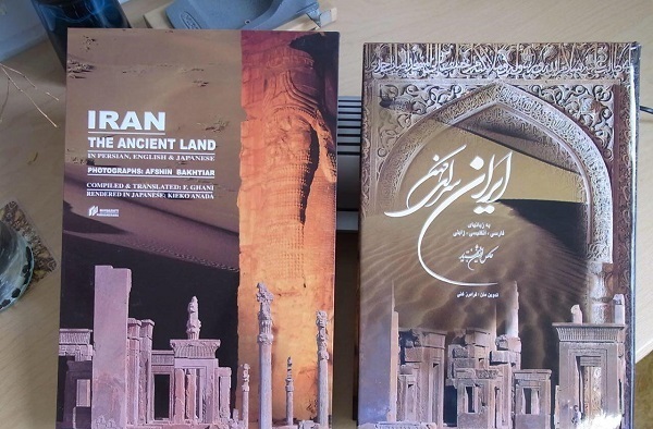 شاهرخ خان، گلزار را به منزلش دعوت کرد +(تصاویر) شاهرخ خان، گلزار را به منزلش دعوت کرد +(تصاویر)