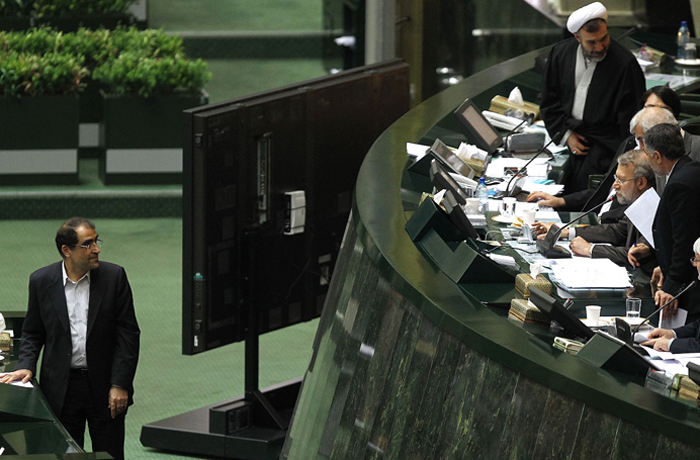 (تصاویر) متن و حواشی جلسه علنی مجلس