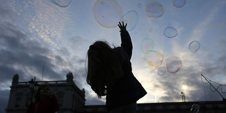 تشییع مرتضی پاشایی، تجمع علاقمندان مرتضی پاشایی، طبیعت زیبایی پاییزی، حریق طولانی در بازار و ... تشییع مرتضی پاشایی، تجمع علاقمندان مرتضی پاشایی، طبیعت زیبایی پاییزی، حریق طولانی در بازار و ...