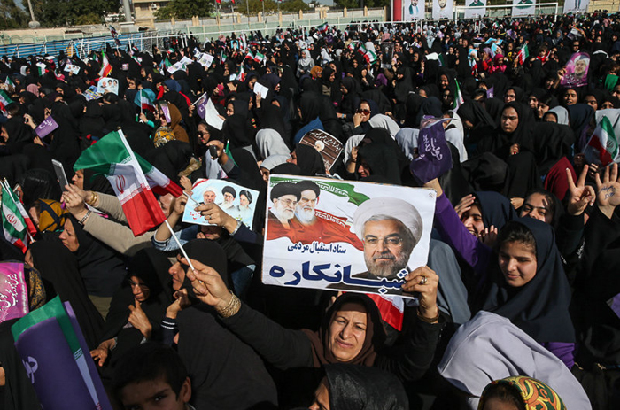 (تصاویر) استقبال از روحانی در بوشهر (تصاویر) استقبال از روحانی در بوشهر