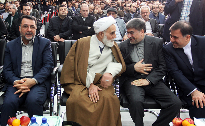 (تصاویر) همسر روحانی در سالگرد ورود امام(ره) (تصاویر) همسر روحانی در سالگرد ورود امام(ره)