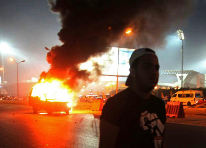 22نفر در مصر در جریان مسابقه فوتبال کشته شدند 22نفر در مصر در جریان مسابقه فوتبال کشته شدند