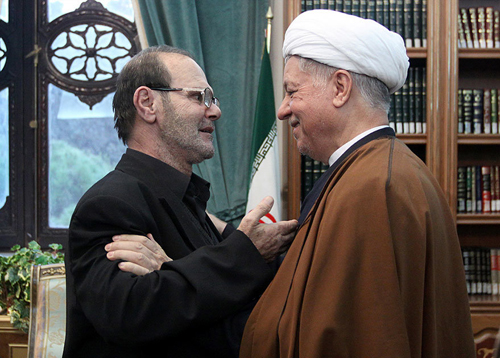 روایتی از دیدار هاشمی با خانواده عماد مغنیه