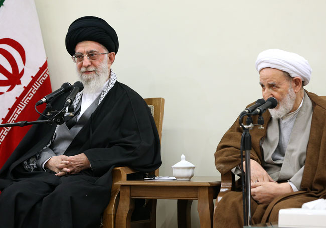 (تصاویر) دیدار اعضای خبرگان با رهبر انقلاب (تصاویر) دیدار اعضای خبرگان با رهبر انقلاب