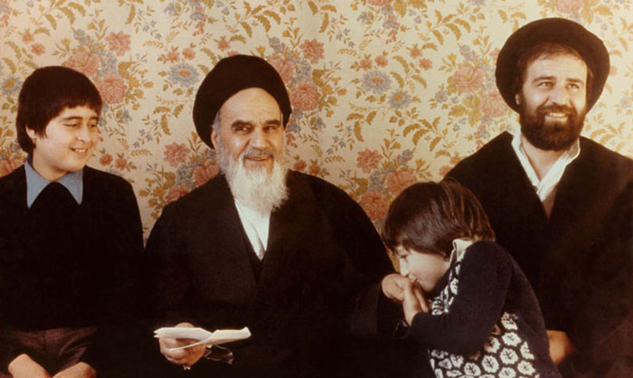 (تصاویر) آلبوم خاطرات سید احمد خمینی (تصاویر) آلبوم خاطرات سید احمد خمینی