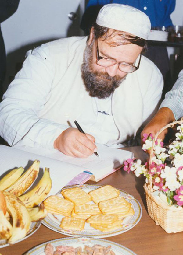 (تصاویر) آلبوم خاطرات سید احمد خمینی (تصاویر) آلبوم خاطرات سید احمد خمینی