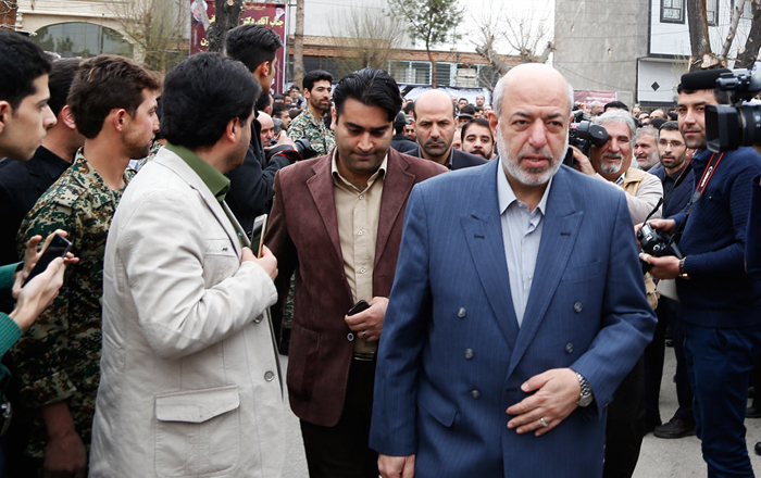 پیکر والده روحانی به خاک سپرده شد پیکر والده روحانی به خاک سپرده شد