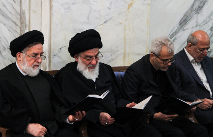 (تصاویر) مقامات و سران نظام در ختم والده روحانی (تصاویر) مقامات و سران نظام در ختم والده روحانی