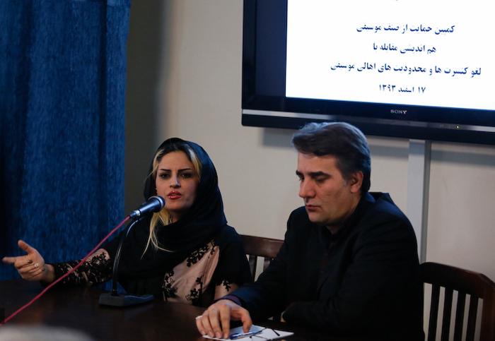 (تصاویر) کمپین برای مقابله با لغو کنسرتها (تصاویر) کمپین برای مقابله با لغو کنسرتها