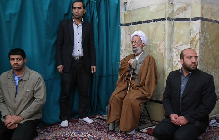 (تصاویر) بزرگداشت همسرآیتالله جنتی در قم (تصاویر) بزرگداشت همسرآیتالله جنتی در قم