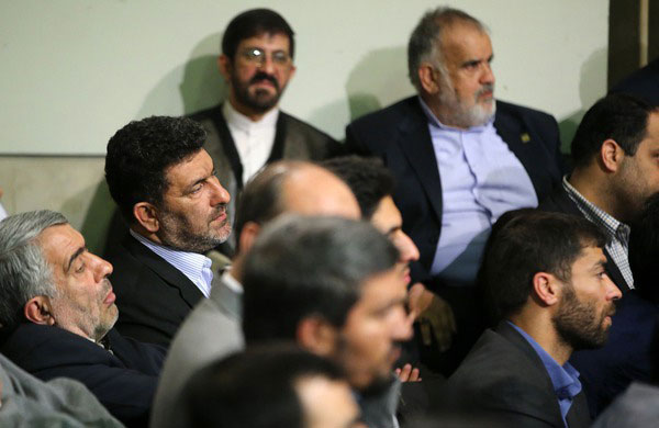 (تصاویر) دیدار جمعی از مداهان با رهبر نقلاب
