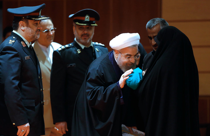 (تصاویر) روحانی در همایش فرماندهان ناجا (تصاویر) روحانی در همایش فرماندهان ناجا