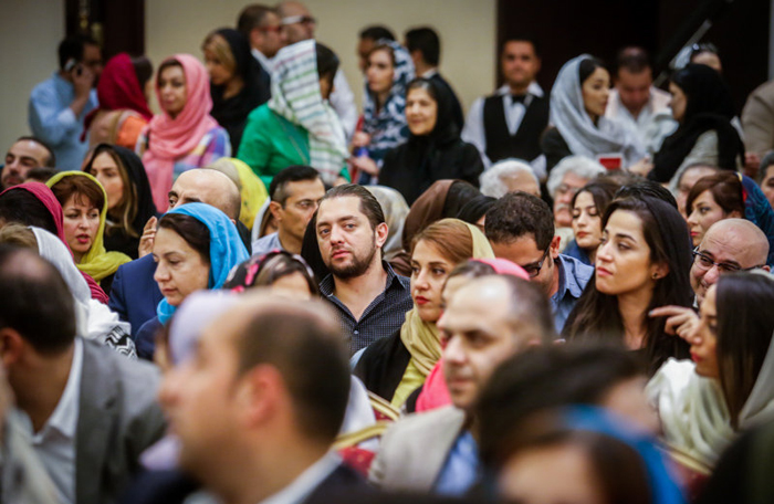 (تصاویر) چهارمین حراج بزرگ آثار هنری در تهران