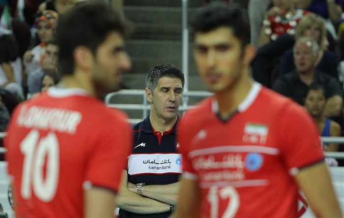 (تصاویر) حواشی دومین شکست والیبال ایران