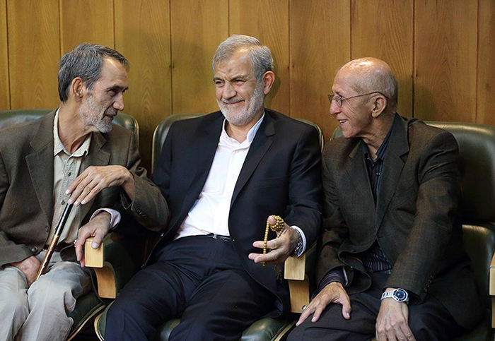 (تصاویر) رونمایی هاشمی از «تاریخ جامع ایران»