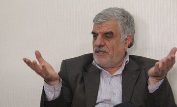 آزادی واردات خودرو پشت چراغ مجمع؛ ارزانیخودرو شاید وقتی دیگر! آزادی واردات خودرو پشت چراغ مجمع؛ ارزانیخودرو شاید وقتی دیگر!