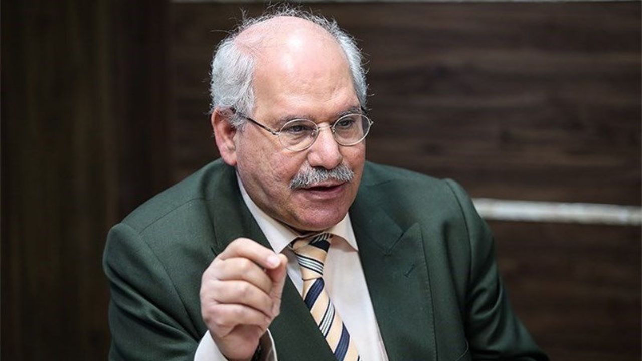 قاچاق ۲۵ میلیارد دلاری کالا و سوخت؛ قاچاق سازمان یافته بلای جان اقتصاد ایران قاچاق ۲۵ میلیارد دلاری کالا و سوخت؛ قاچاق سازمان یافته بلای جان اقتصاد ایران