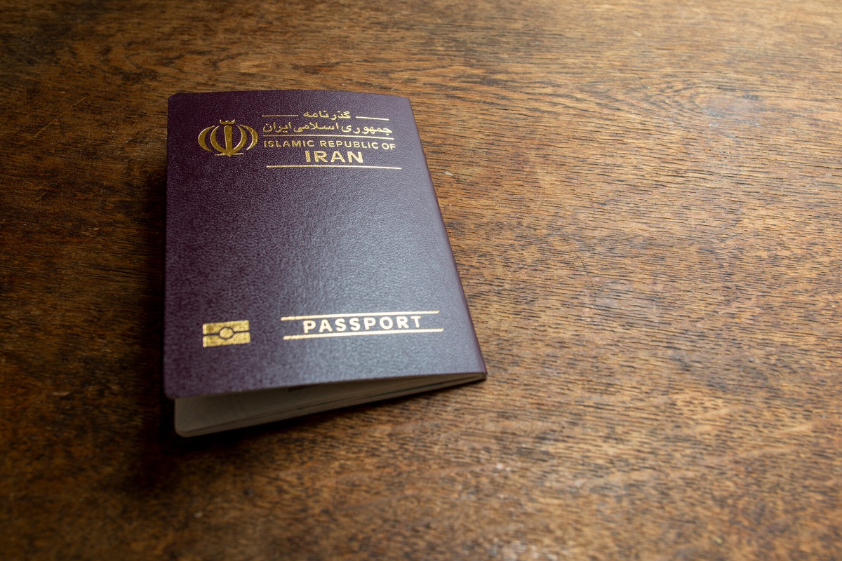 اشتباه محاسباتی دولت در موضوع عوارض خروج از کشور