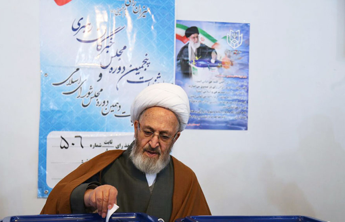 (تصاویر) مقامات و شخصیت ها پای صندوق رای (تصاویر) مقامات و شخصیت ها پای صندوق رای
