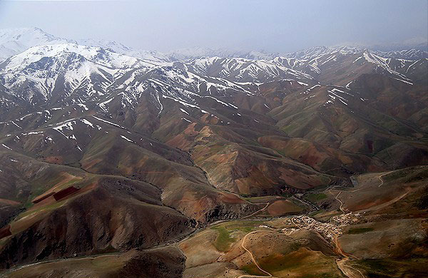 تصاویر هوایی از طبیعت بهاری کردستان تصاویر هوایی از طبیعت بهاری کردستان