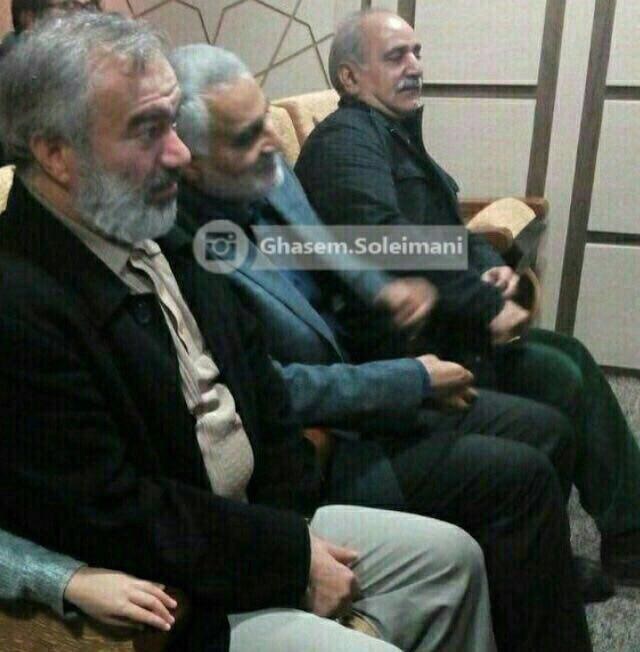 (تصویر) سردار سلیمانی با پرویز پرستویی به تماشای بادیگارد نشست
