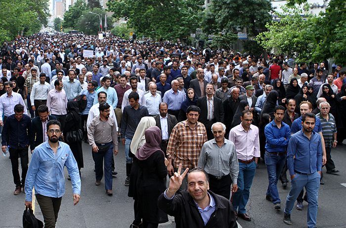 (تصاویر) راهپیمایی روز کارگر در تهران (تصاویر) راهپیمایی روز کارگر در تهران