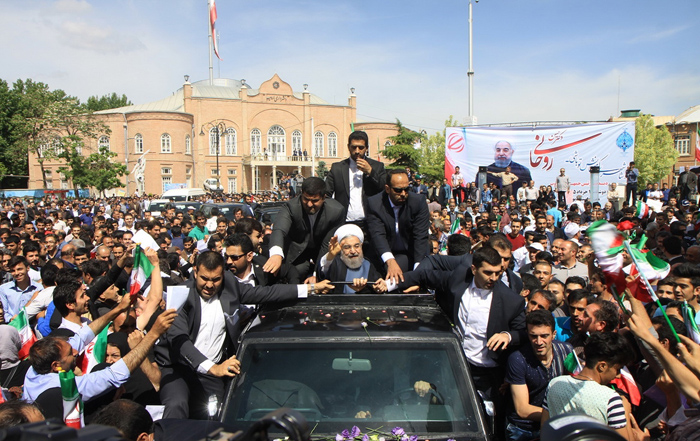 (تصاویر) استقبال از روحانی در ارومیه (تصاویر) استقبال از روحانی در ارومیه