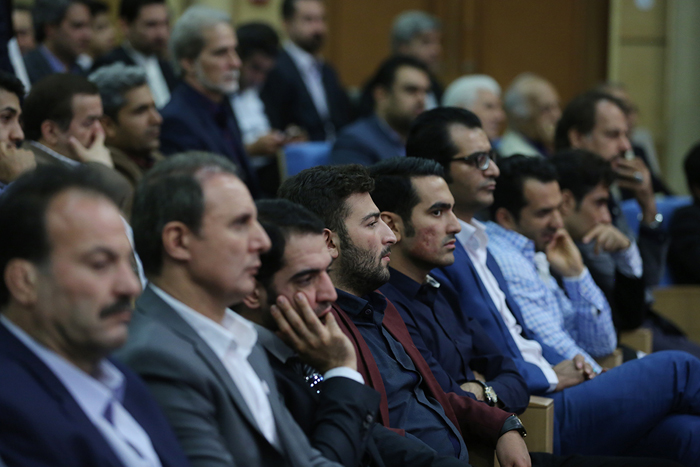 (تصاویر) افطاری روحانی با ورزشکاران (تصاویر) افطاری روحانی با ورزشکاران