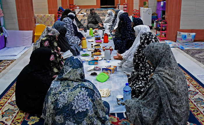 (تصاویر) مراسم احیای شب بیست و سوم (تصاویر) مراسم احیای شب بیست و سوم